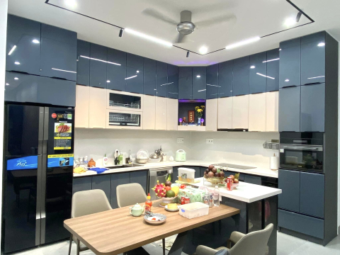 Hình ảnh, video tủ bếp inox, tủ bếp nhôm hợp kim cánh kính